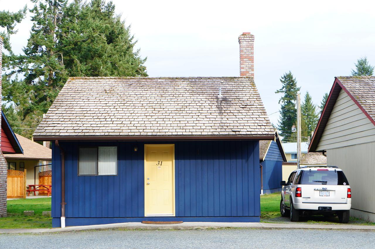 Two-Bedroom Cottage,1327016726:JPEG